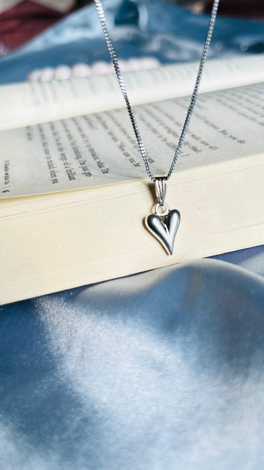 Minimal Silver Heart Charm Necklace