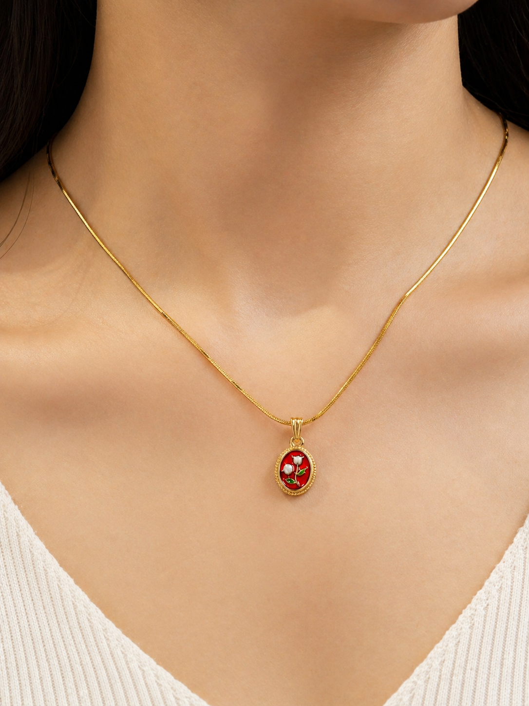Rose Pendant Anti Tarnish Necklace for Women | Elegant Minimal Jewellery