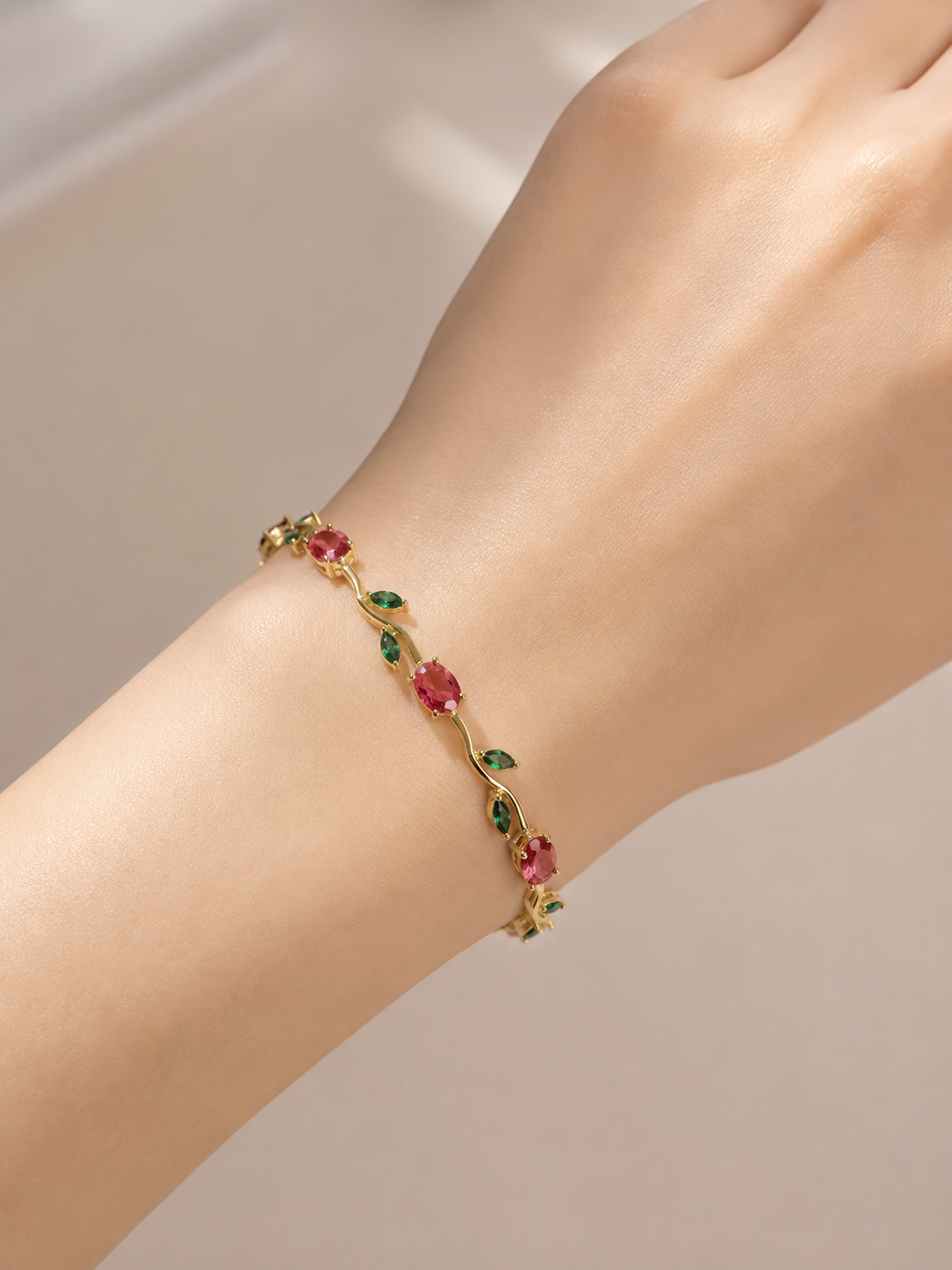 Minimal Red Anti Tarnish Daily Wear Bracelet