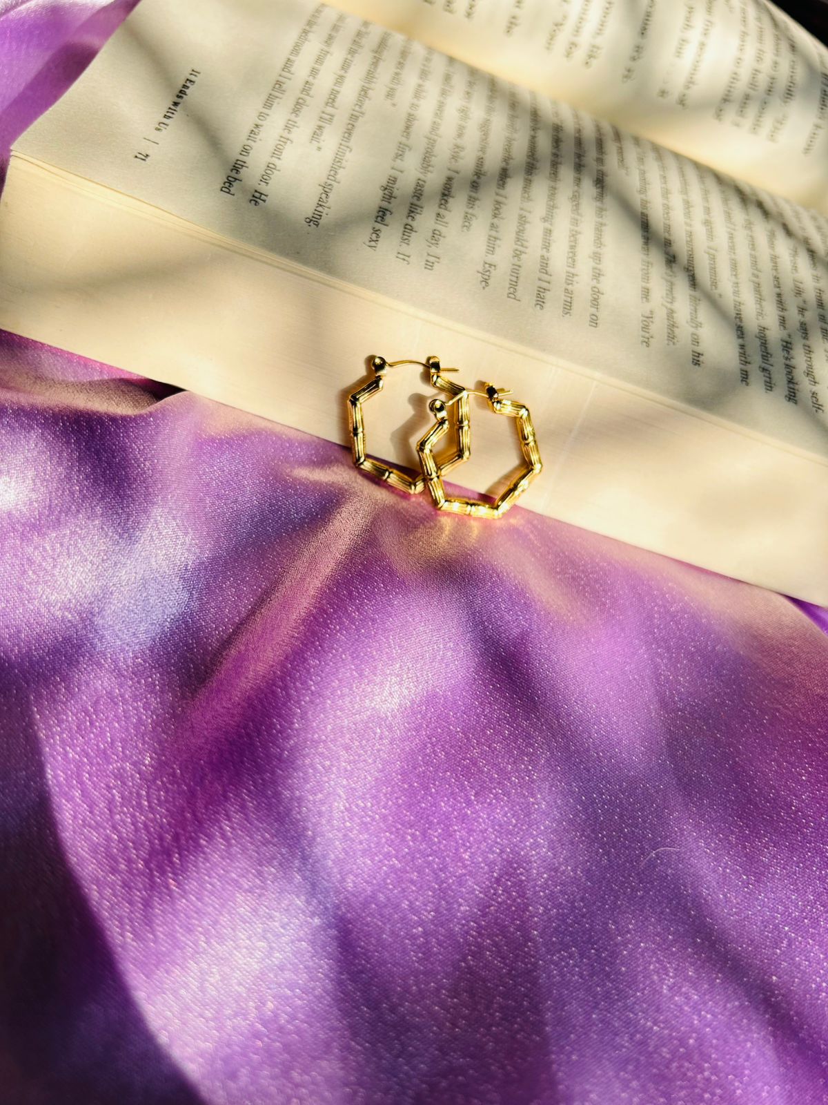 Minimal Hexagon Hoop Earrings